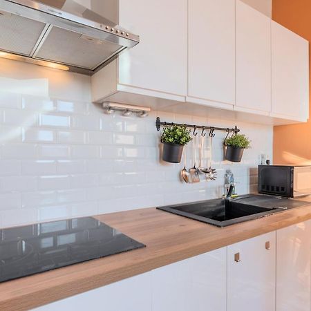 Apartamento Hypercentre - Private Parking, Metro + Train 100M Tourcoing Exterior foto